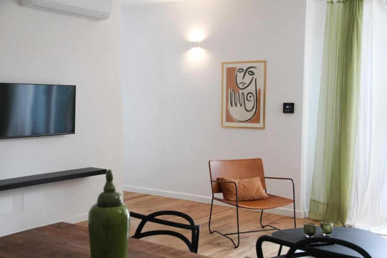 Waterfront Balcony I Grani 1 Resort Style Suite 리보르노 외부 사진